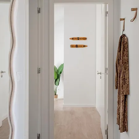 Stylish 2-bedroom In * Lisboa